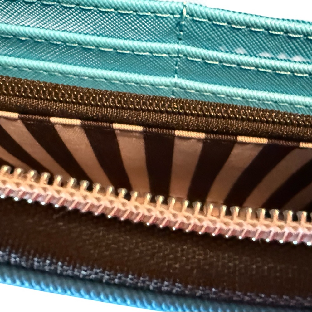Marc Tetro NWT Vibrant Blue Wallet Featuring Cute Schnauzer Printed Dog (P208) - Picture 6 of 8